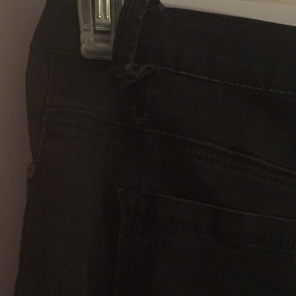 black jeans - Picture 3 of 4